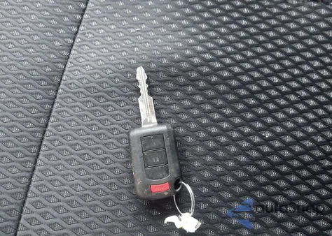 2020 Mitsubishi Outlander Es 2.4 z USA, uszkodzony, nr VIN JA4AD2A30LZ009207